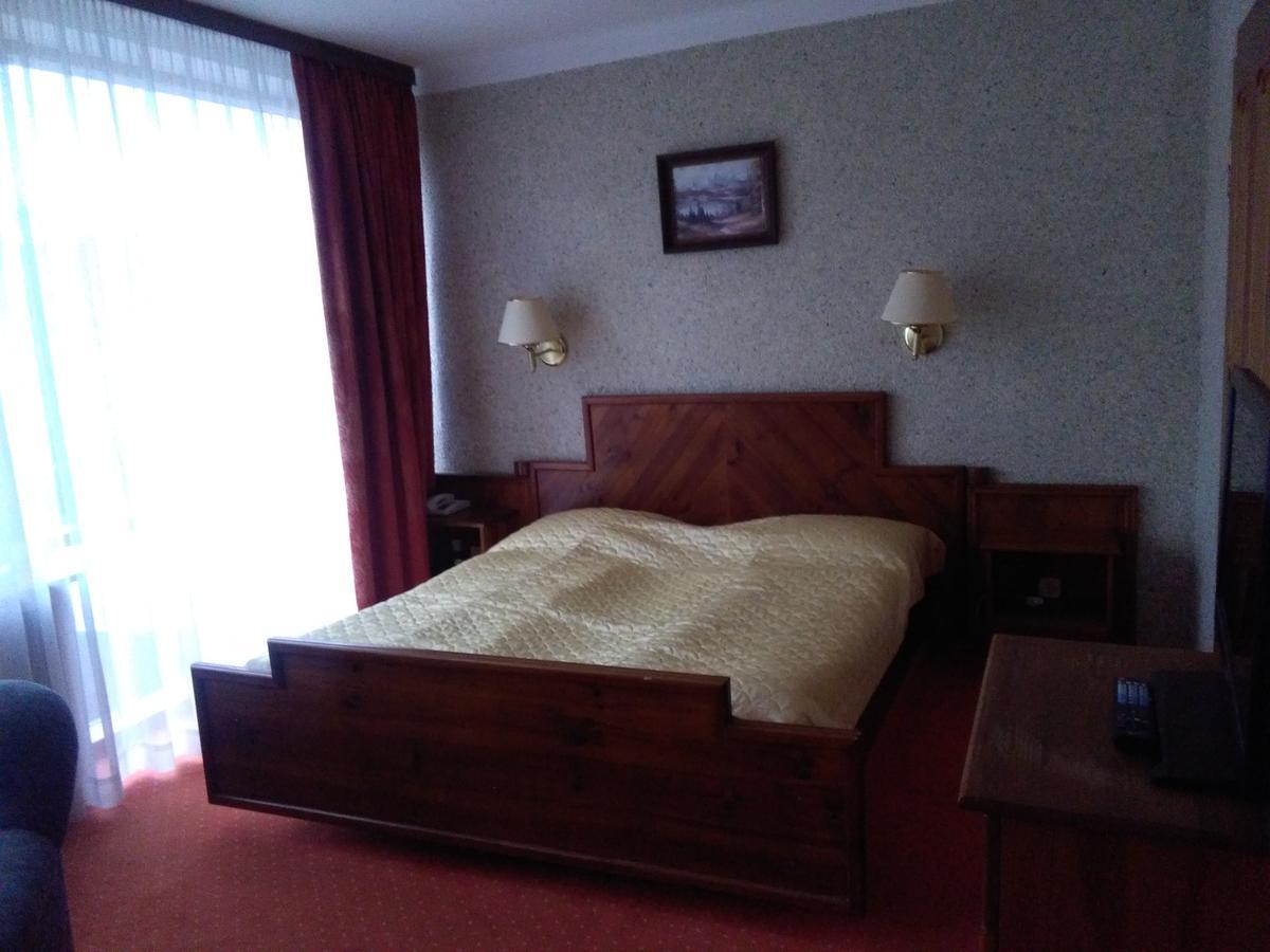 Hotel Starzynski Плоцк Экстерьер фото